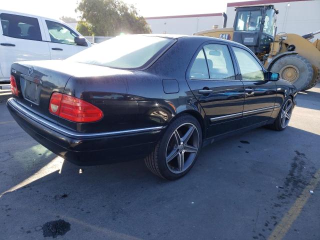 Photo 3 from auction – 1999 MERCEDES-BENZ E-CLASS with VIN WDBJF65H3XA859493