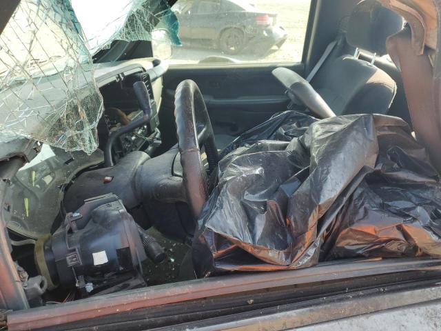 Photo 7 from auction – 2000 CHEVROLET SILVERADO with VIN 1GCEK14T8YE284826
