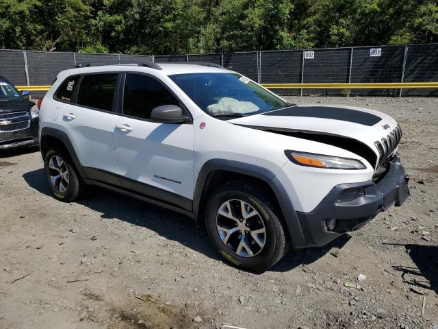 Photo 4 from auction – 2016 JEEP CHEROKEE T with VIN 1C4PJMBB8GW197671