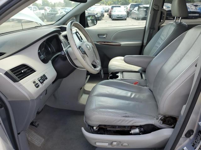 Photo 7 from auction – 2011 TOYOTA SIENNA XLE with VIN 5TDDK3DC3BS009258