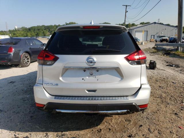 Photo 6 from auction – 2017 NISSAN ROGUE S with VIN 5N1AT2MT0HC742304