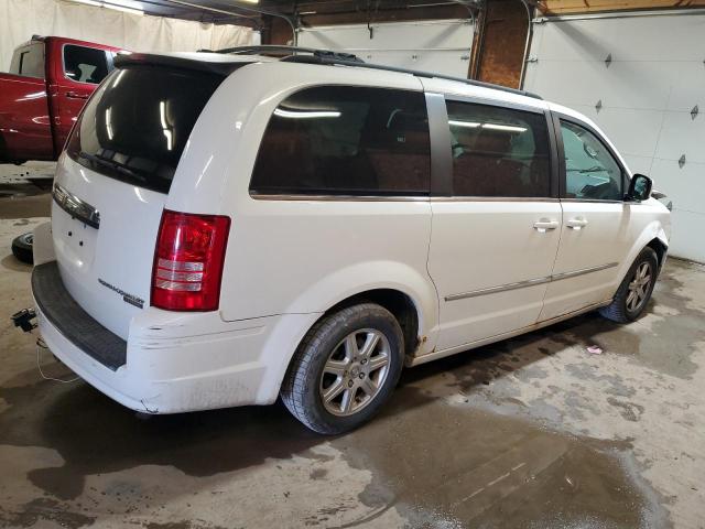 Photo 3 from auction – 2010 CHRYSLER TOWN & COU with VIN 2A4RR5D13AR235443