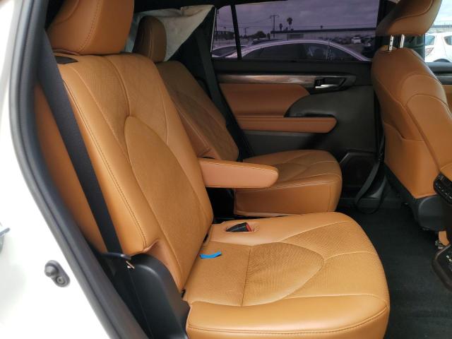 Photo 11 from auction – 2021 TOYOTA HIGHLANDER with VIN 5TDFZRAH8MS071278