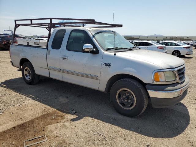 Photo 4 from auction – 2002 FORD F150 with VIN 1FTRX17W82KA59968