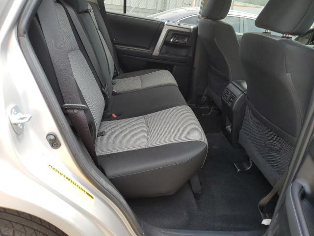 Photo 11 from auction – 2021 TOYOTA 4RUNNER SR with VIN JTEEU5JR1M5237086