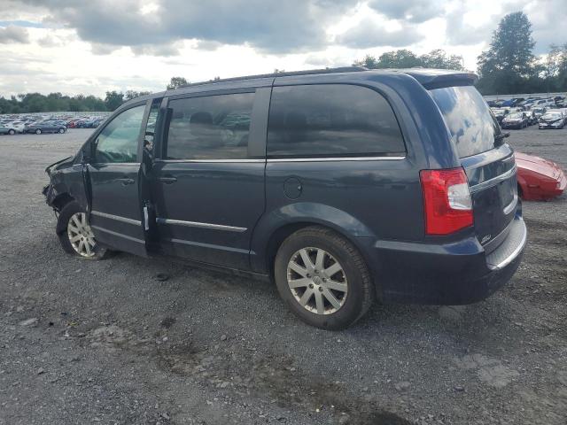 Photo 2 from auction – 2013 CHRYSLER TOWN & COU with VIN 2C4RC1BG2DR767665