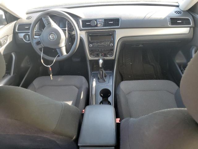 Photo 8 from auction – 2015 VOLKSWAGEN PASSAT S with VIN 1VWAT7A34FC078055