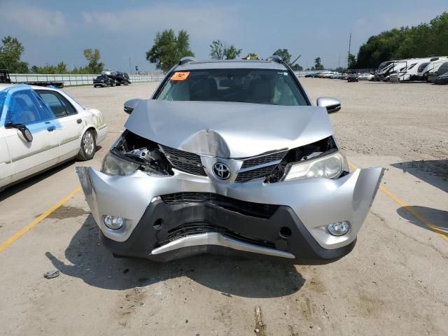 Снимка 5 от търг – 2015 TOYOTA RAV4 LIMIT с VIN JTMDFREV2FD098278