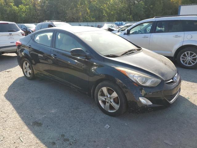 Photo 4 from auction – 2012 HYUNDAI ELANTRA GL with VIN 5NPDH4AEXCH138583