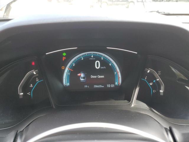 Photo 9 from auction – 2017 HONDA CIVIC LX with VIN 2HGFC2F51HH004681