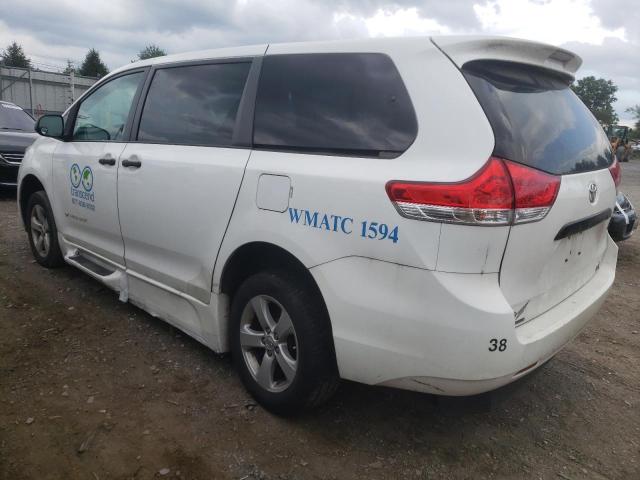 Photo 2 from auction – 2014 TOYOTA SIENNA with VIN 5TDZK3DC0ES461744