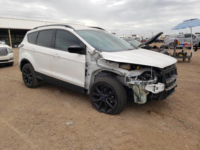 Photo 4 from auction – 2017 FORD ESCAPE SE with VIN 1FMCU0GD3HUA23587