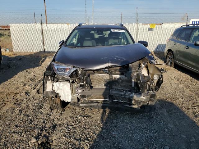 Photo 5 from auction – 2017 TOYOTA RAV4 LIMIT with VIN 2T3DFREV0HW599921