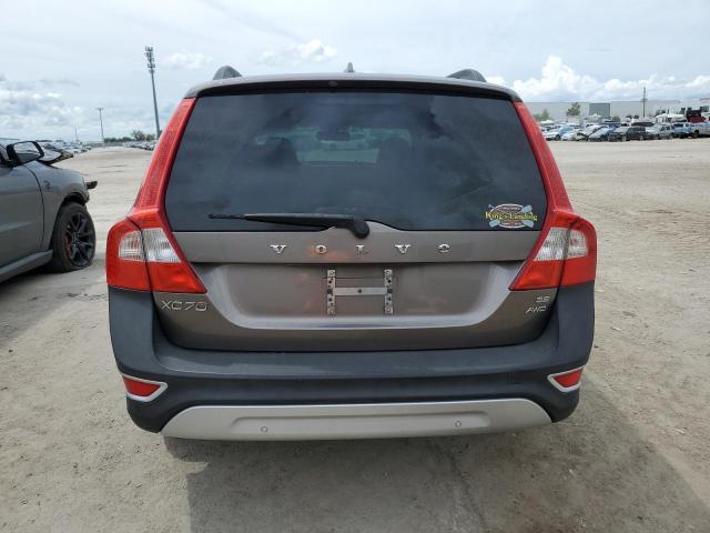 Photo 6 from auction – 2010 VOLVO XC70 3.2 with VIN YV4982BZ2A1086525