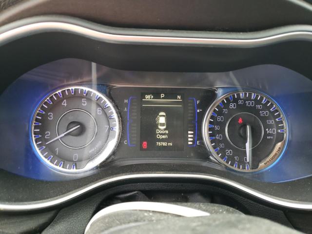 Photo 9 from auction – 2017 CHRYSLER 200 LIMITE with VIN 1C3CCCAB2HN503005