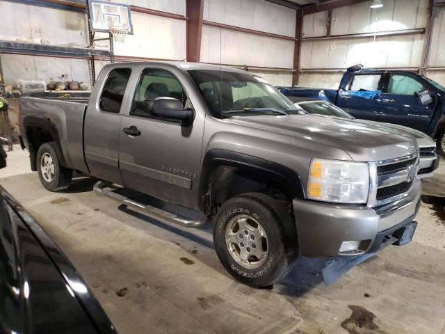 Photo 4 from auction – 2007 CHEVROLET SILVERADO with VIN 2GCEK19JX71632083