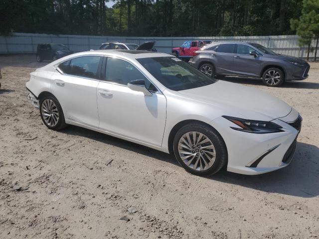 Photo 4 from auction – 2022 LEXUS ES 300H BA with VIN 58AFA1C10NU019976