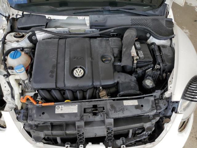 Photo 11 from auction – 2013 VOLKSWAGEN BEETLE with VIN 3VWJP7AT3DM686925