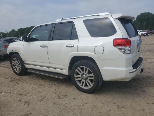 Photo 2 from auction – 2011 TOYOTA 4RUNNER SR with VIN JTEZU5JR3B5014031