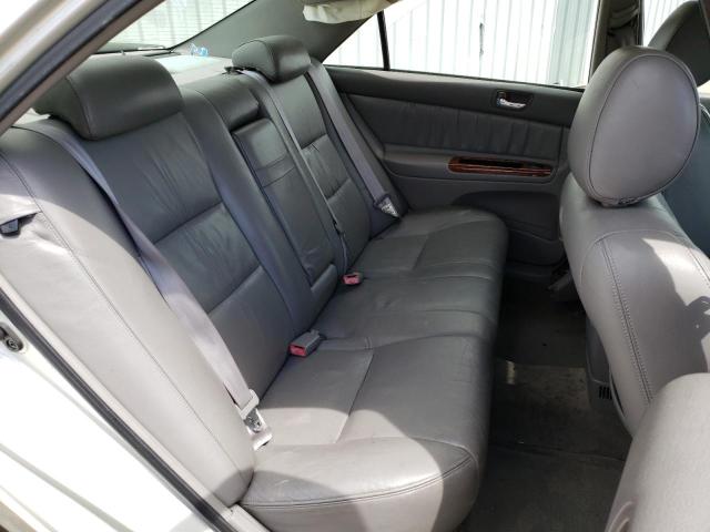 Photo 10 from auction – 2002 TOYOTA CAMRY with VIN JTDBF30K720074898
