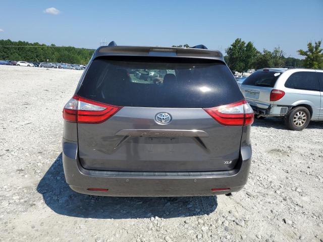 Photo 6 from auction – 2016 TOYOTA SIENNA XLE with VIN 5TDYK3DC5GS745658