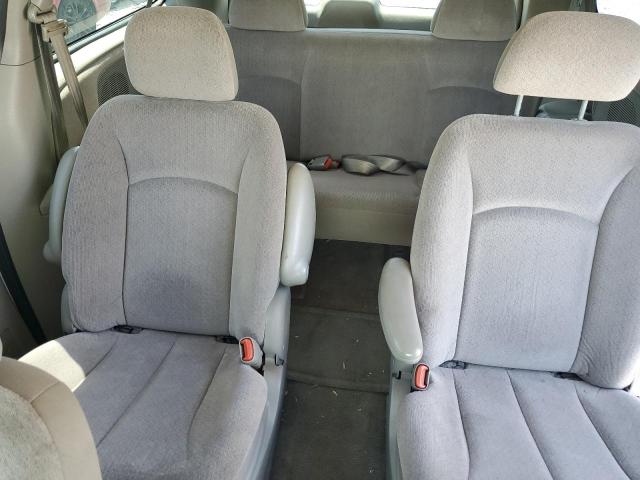 Photo 10 from auction – 2001 DODGE GRAND CARA with VIN 2B4GP44351R364327