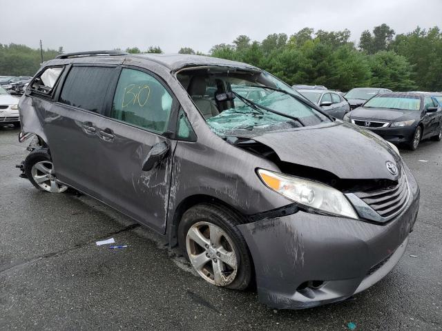 Photo 4 from auction – 2015 TOYOTA SIENNA LE with VIN 5TDKK3DCXFS576483