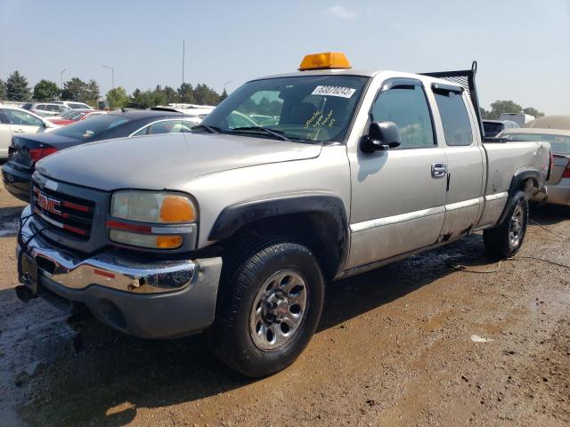 GMC NEW SIERRA 2004 with VIN 2GTEK19V741303419 - Photo from auction