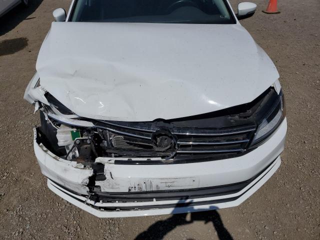 Photo 11 from auction – 2017 VOLKSWAGEN JETTA SE with VIN 3VWDB7AJ1HM372383