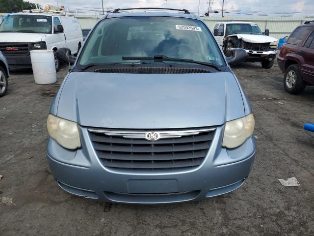 Photo 5 from auction – 2006 CHRYSLER TOWN & COU with VIN 2A4GP44R56R775705