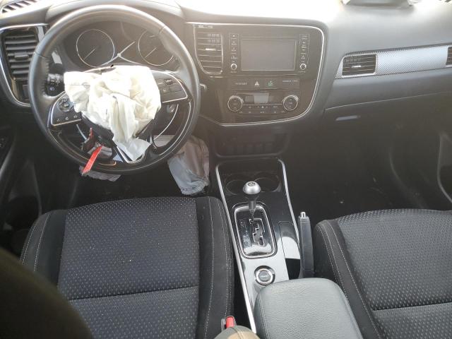 Photo 8 from auction – 2017 MITSUBISHI OUTLANDER with VIN JA4AZ2A30HZ064538