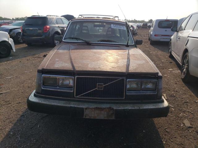 Photo 5 from auction – 1981 VOLVO 245 with VIN YV1AX4555B3329252