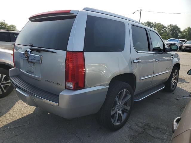 Photo 3 from auction – 2011 CADILLAC ESCALADE L with VIN 1GYS4BEF1BR221380