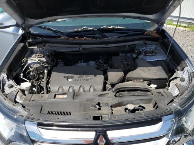 Photo 12 from auction – 2017 MITSUBISHI OUTLANDER with VIN JA4AZ3A33HZ026758