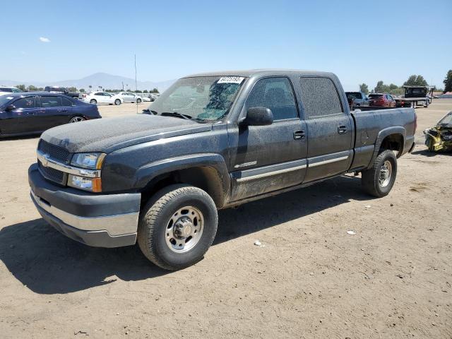 CHEVROLET SILVERADO 2004 with VIN 1GCHC23U04F232394 - Photo from auction