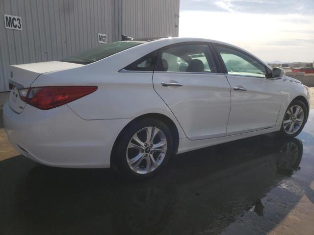 Photo 3 from auction – 2012 HYUNDAI SONATA SE with VIN 5NPEC4AC7CH450572