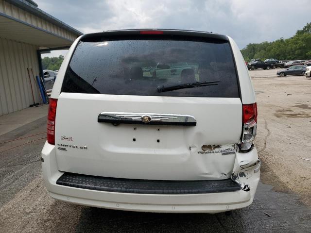 Photo 6 from auction – 2010 CHRYSLER TOWN & COU with VIN 2A4RR6DX7AR254135