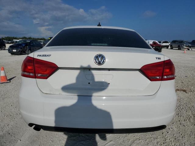 Photo 6 from auction – 2015 VOLKSWAGEN PASSAT S with VIN 1VWAT7A33FC066995