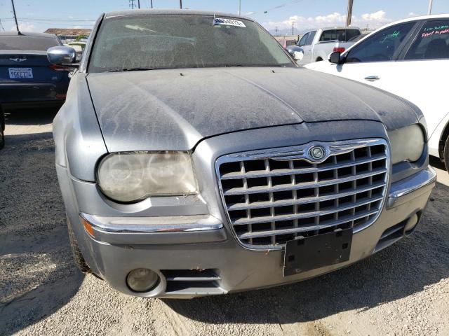 Photo 5 from auction – 2006 CHRYSLER 300C with VIN 2C3KA63H66H189501