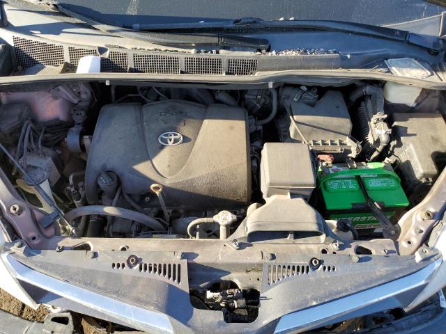 Photo 12 from auction – 2018 TOYOTA SIENNA LE with VIN 5TDDZ3DC4JS188792