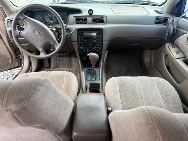 Photo 8 from auction – 2001 TOYOTA CAMRY CE with VIN 4T1BG22K91U052845