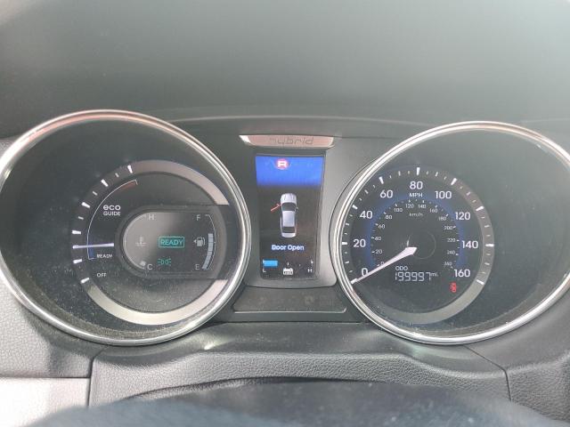 Photo 9 from auction – 2012 HYUNDAI SONATA HYB with VIN KMHEC4A48CA059586