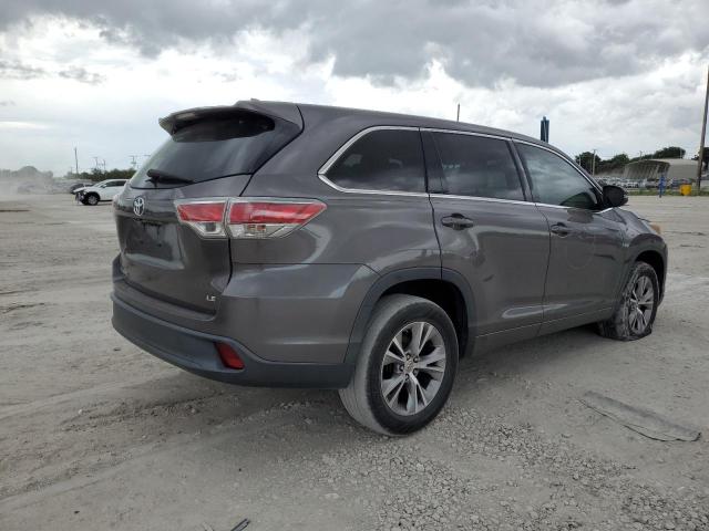Снимка 3 от търг – 2015 TOYOTA HIGHLANDER с VIN 5TDZKRFH8FS088465