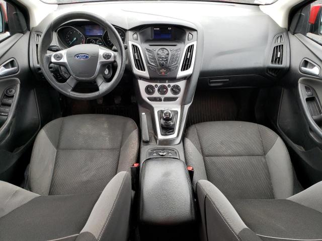 Foto 8 de la subasta – 2014 FORD FOCUS SE con VIN 1FADP3K2XEL358716