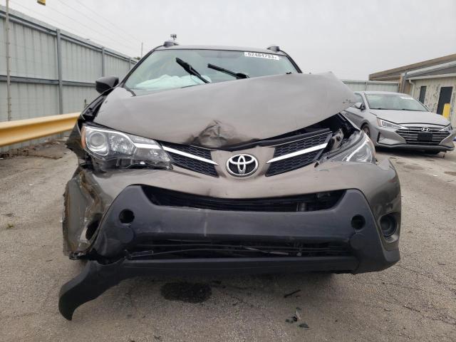 Photo 5 from auction – 2015 TOYOTA RAV4 LE with VIN JTMBFREV6FD145030