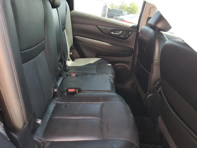 Photo 11 from auction – 2017 NISSAN ROGUE S with VIN 5N1AT2MT1HC824560