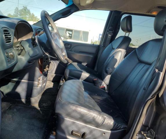 Photo 7 from auction – 2002 CHRYSLER TOWN & COU with VIN 2C4GP54332R587945