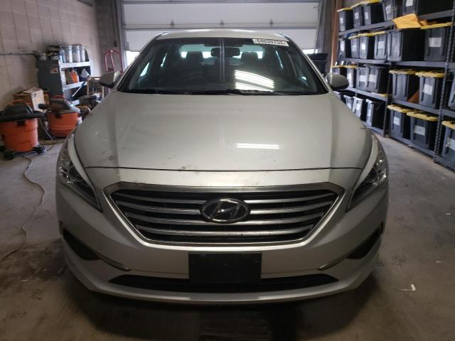 Photo 5 from auction – 2016 HYUNDAI SONATA SE with VIN 5NPE24AF3GH361276