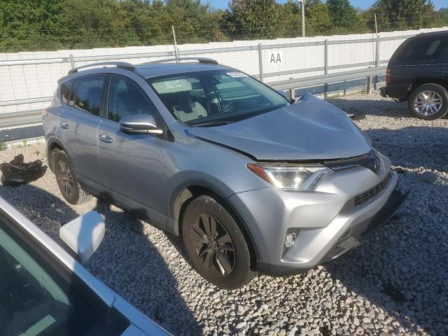 Photo 4 from auction – 2017 TOYOTA RAV4 XLE with VIN 2T3WFREV3HW345533