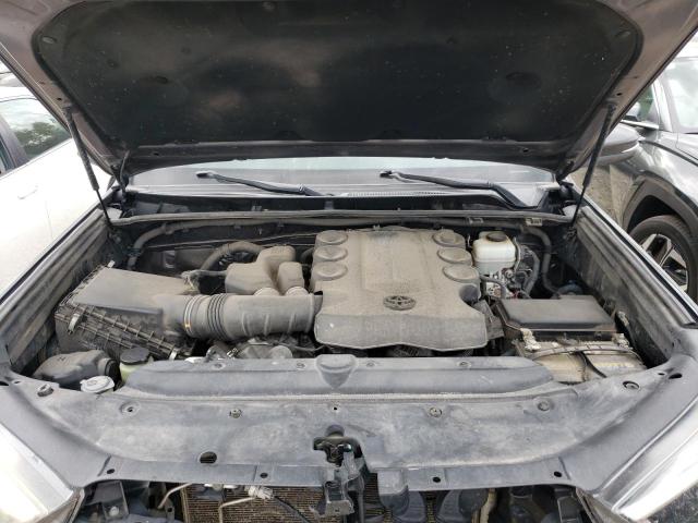 Photo 11 from auction – 2015 TOYOTA 4RUNNER SR with VIN JTEBU5JRXF5205341